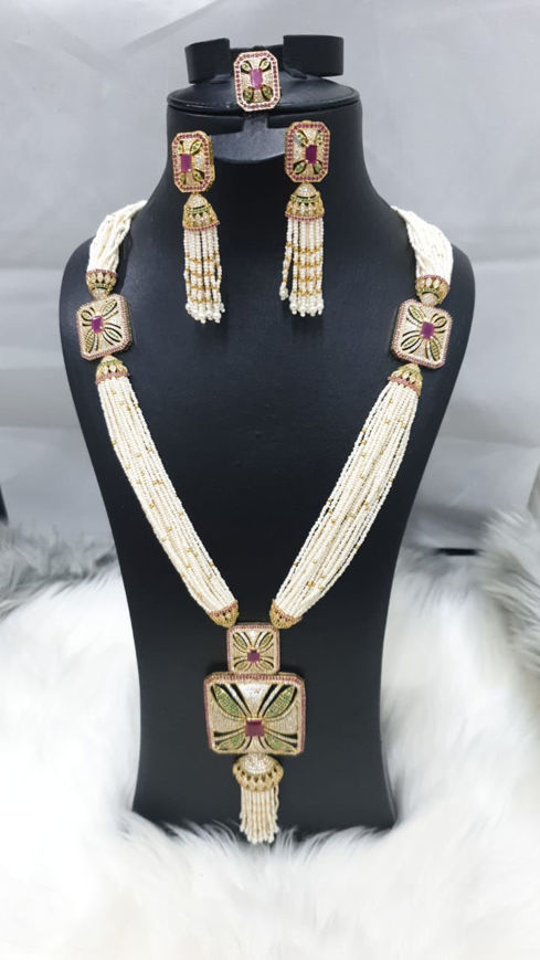 Picture of Lulu Necklace Set 