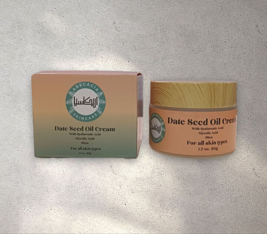 Picture of Moisturizing cream with date kernel oil 