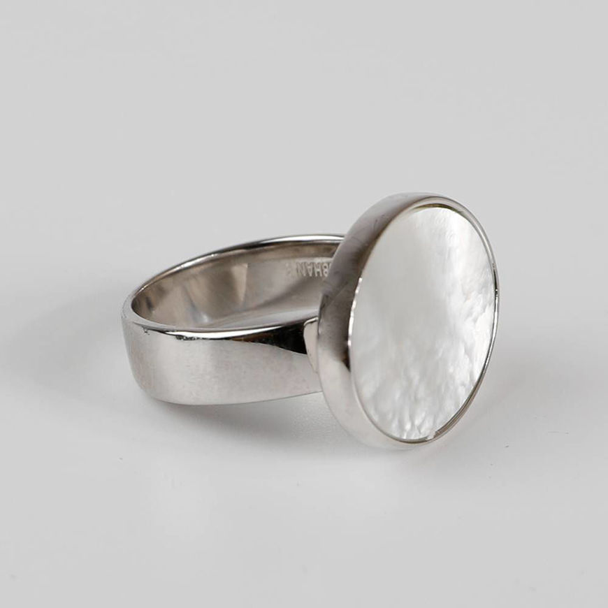 Picture of Royal Silver Ceramic Ring - Oval