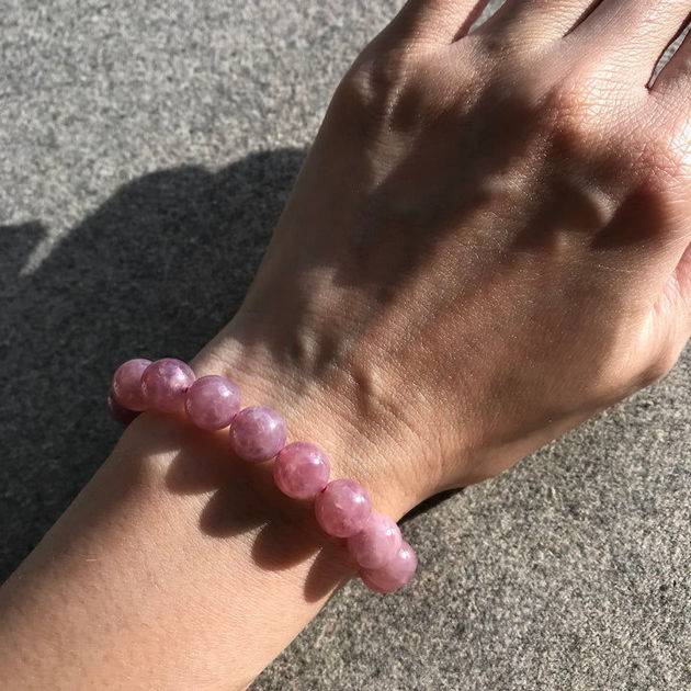 Picture of Madagascan Rose Quartz Beaded Bracelet