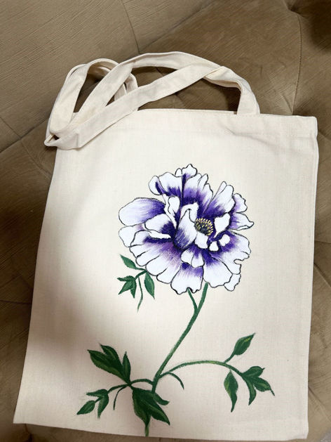 Picture of Hand Drawing Bags 0