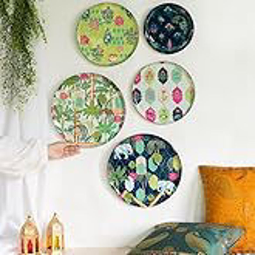 Picture of Wall Plates - Set of 5 (Multi Color)